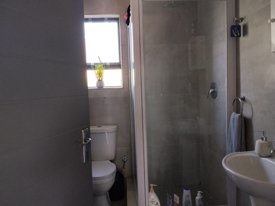 To Let 1 Bedroom Property for Rent in Oos Einde North West